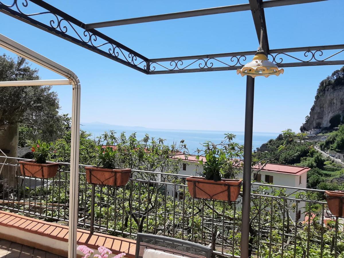 Casa Almary Apartment Amalfi Luaran gambar