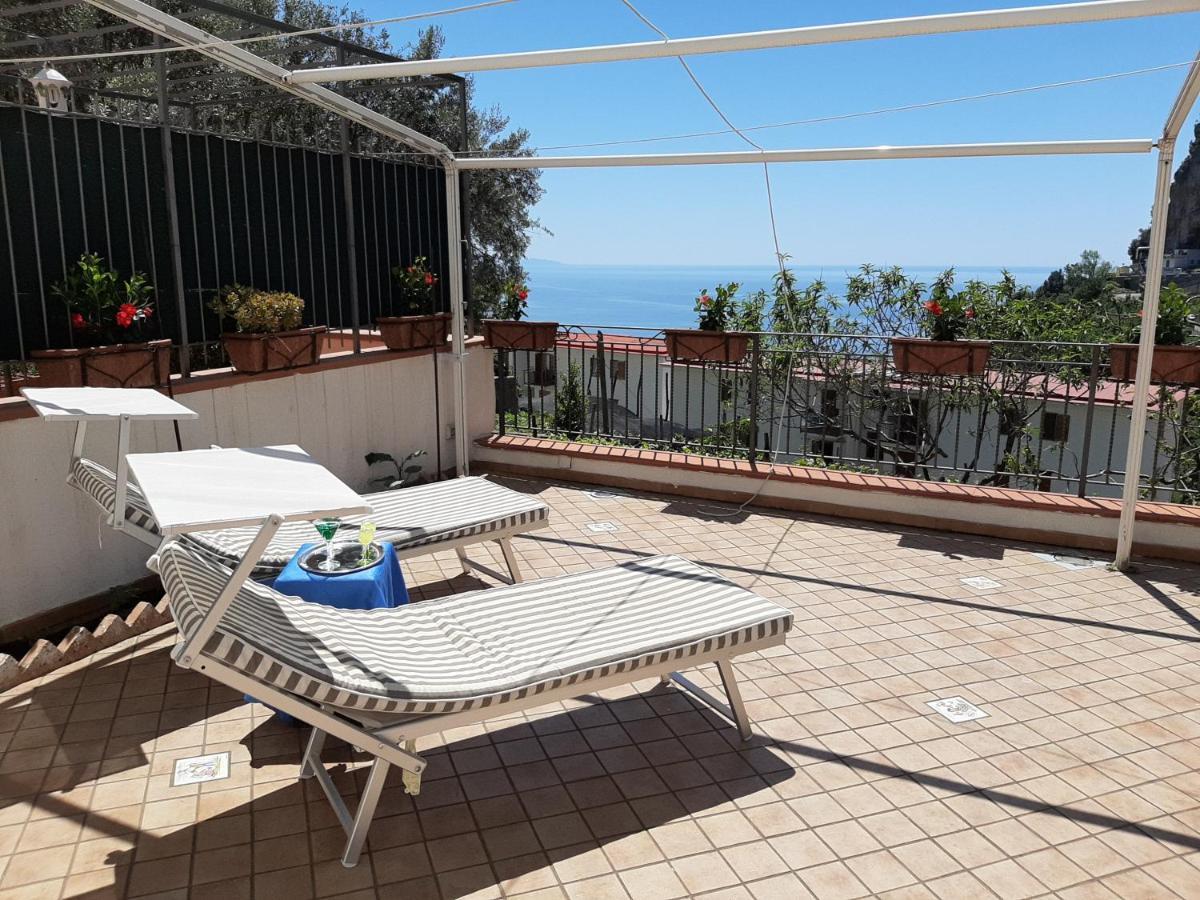 Casa Almary Apartment Amalfi Luaran gambar