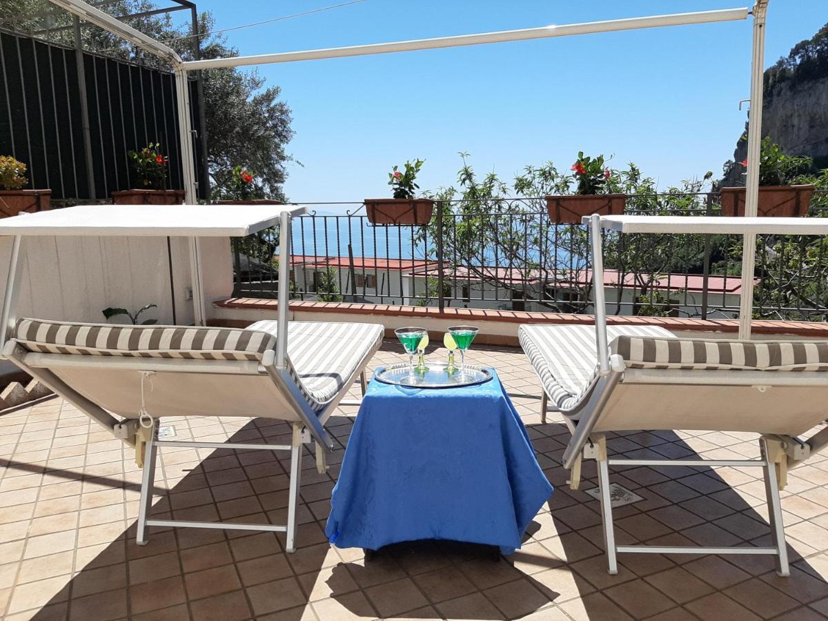 Casa Almary Apartment Amalfi Luaran gambar
